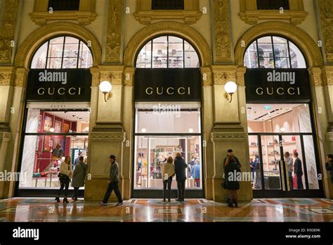 Milan Gucci outlet